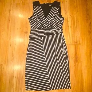It is very elegant midi black and white striped dress